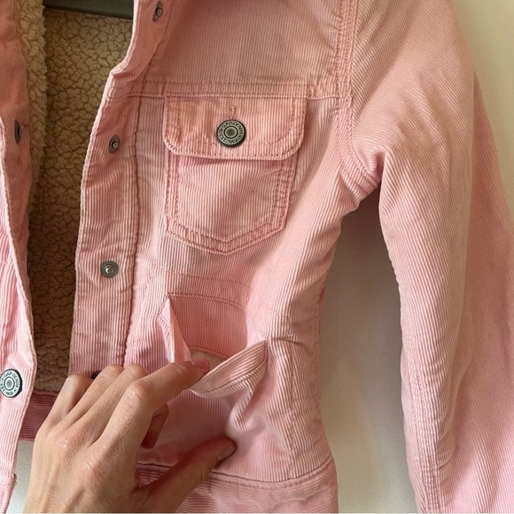 GAP Kids Pink Corduroy Sherpa Lined Jacket Size S (6–7) – Faux Shearling Collar - Picture 6 of 16
